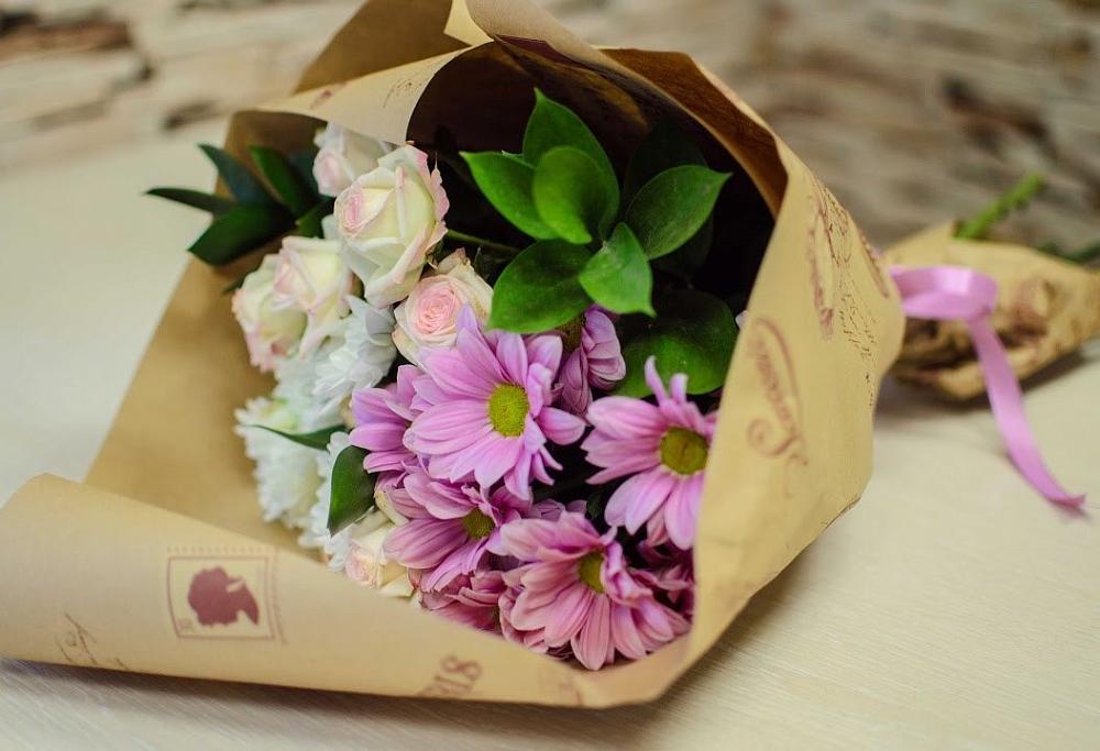 Букет цветов из: Розы и Хризантемы в Черемном