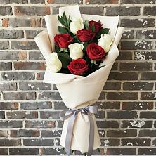 Букет цветов из:  Розы в Черемном