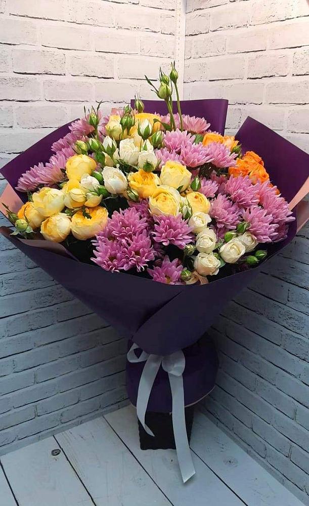 Букет цветов из: Хризантемы и Розы в Черемном