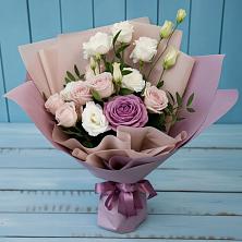 Букет цветов из:  Розы и Лизиантусы в Черемном