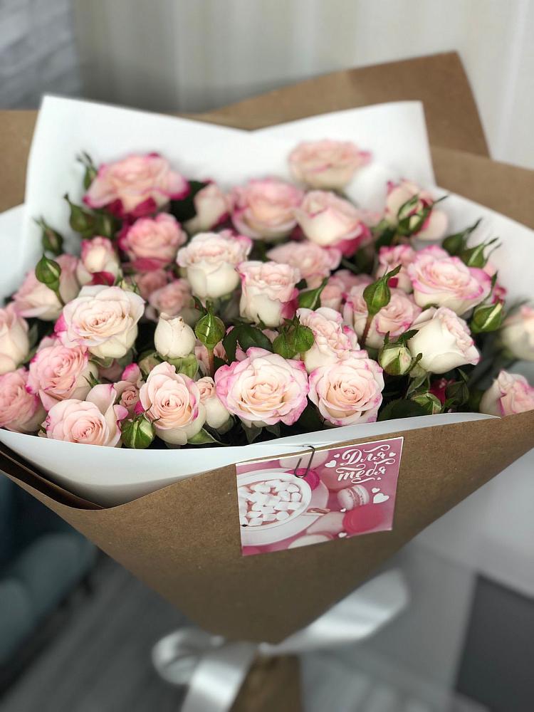 Букет цветов из: Розы в Черемном