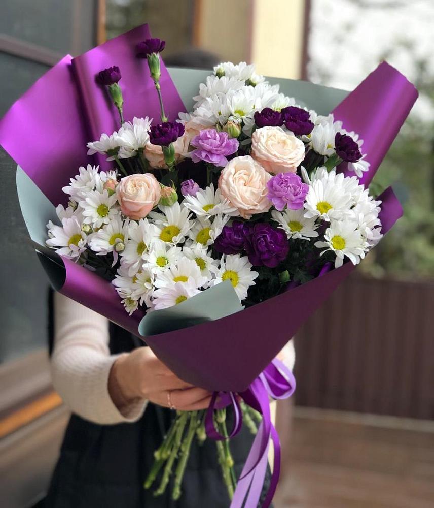 Букет цветов из: Хризантемы, Гвоздики и Розы в Черемном