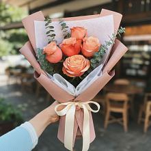 Букет цветов из:  Розы в Черемном