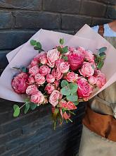 Букет цветов из:  Розы в Черемном
