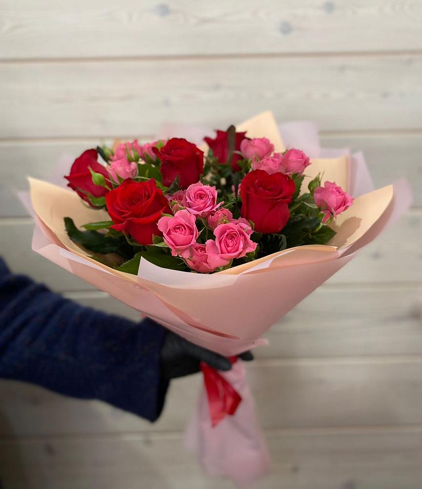 Букет цветов из: Розы в Черемном