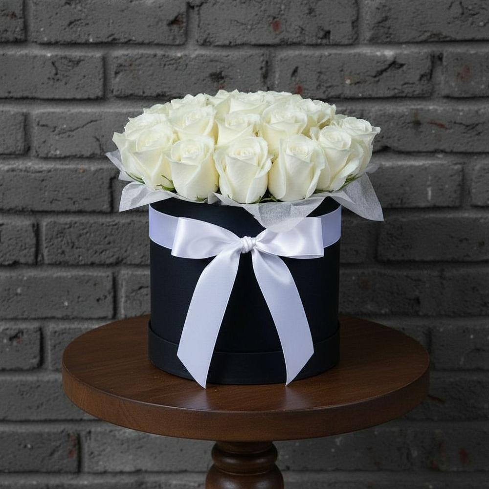 Цветочная композиция из Розы в шляпной коробке в Черемном