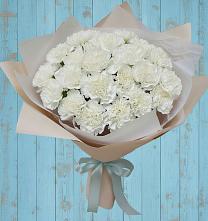 Букет цветов из:  Гвоздики в Черемном