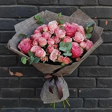 Букет цветов из:  Розы в Черемном