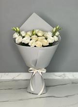 Букет цветов из:  Розы и Лизиантусы в Черемном